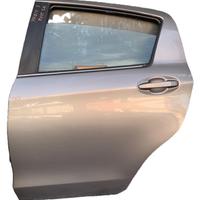PORTIERA POSTERIORE SINISTRA TOYOTA Yaris Serie (1