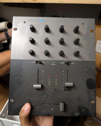 Stanton SMX202 mixer DJ