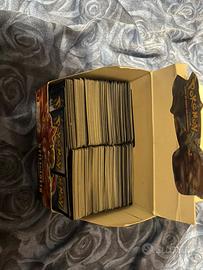 Lotto carte pokemon stili di lotta + charizard V