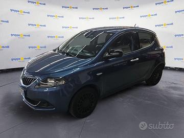 Lancia Ypsilon III 2011 1.0 firefly hybrid Si...