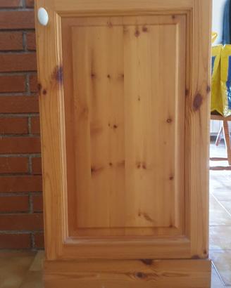 Mobile in legno