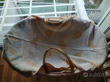 Culla in vimini con supporto in legno, come nuova