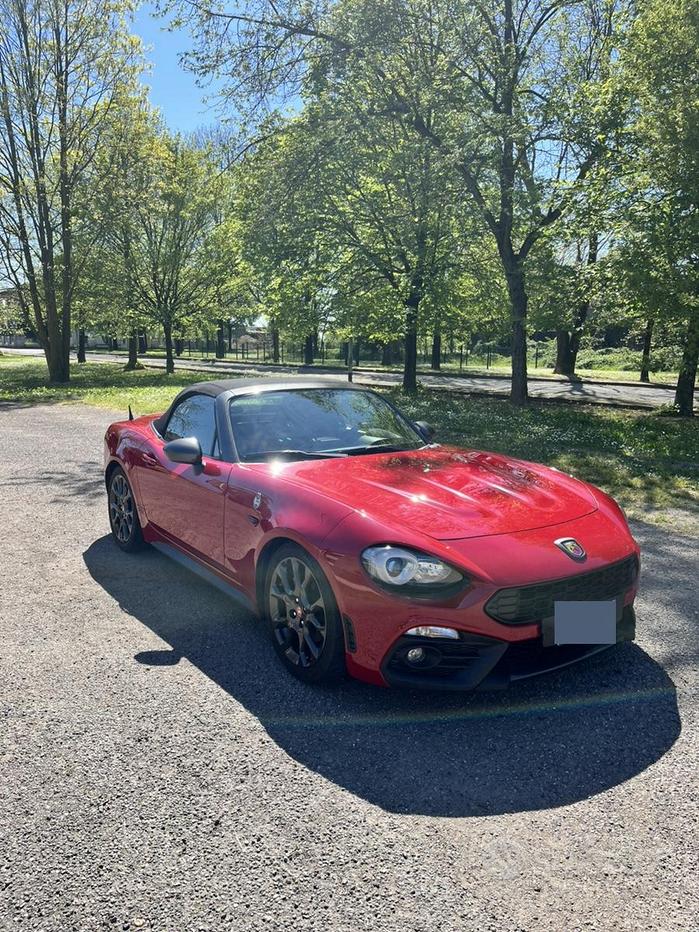Abarth 124 Spider