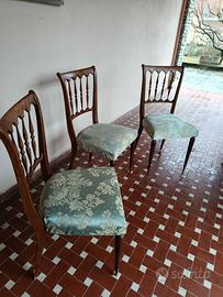 3 sedie chiavarine in legno e tappezzeria damasco
