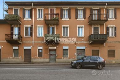 LOCALE COMMERCIALE DI 65 MQ IN VIA MOLINO TUONO