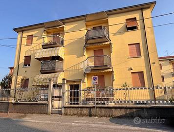 3 LOCALI A CARATE BRIANZA