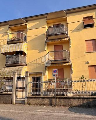 3 LOCALI A CARATE BRIANZA