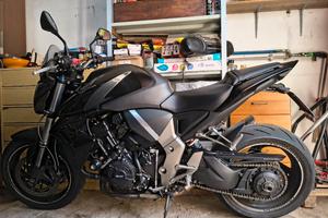 Honda cb1000r  accessoriato e tagliandato