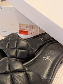 sandali estivi neri in pelle 