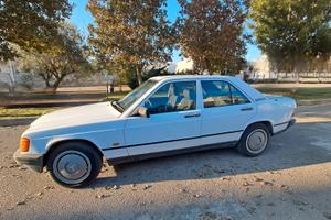 Mercedes Daimler Benz 190D 2.5