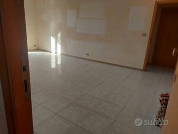 Appartamento 2 livelli zona residenziale