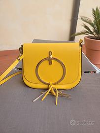 borsa in pelle gialla ocra