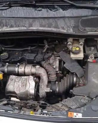 Ford transit connect - ubga