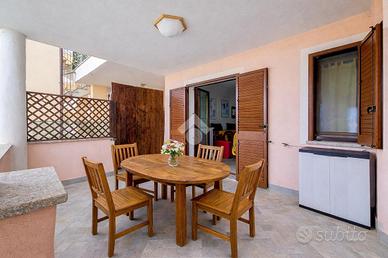 3 LOCALI A VALLEDORIA