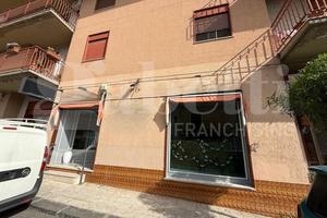 Locale commerciale bottega a pedara