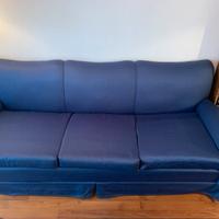 Divano Blu da soggiorno