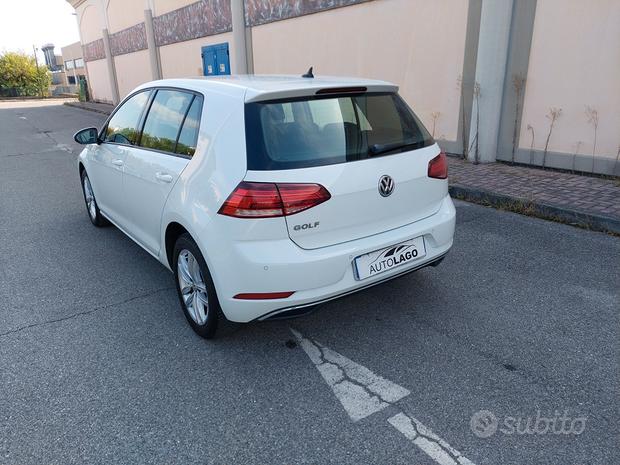 Volkswagen Golf 1.0 TSI 110 CV 5p. Business BlueMo WB7731
