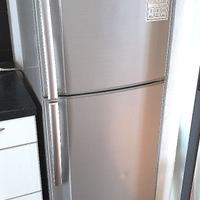 Frigorifero SHARP SJ 300 V