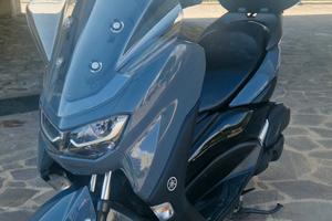 PRIVATO VENDE SCOOTER YAMAHA NMAX POWER GREY