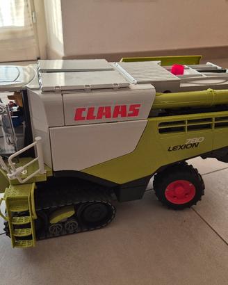 Mietitrebbia Bruder Claas Lexion 780