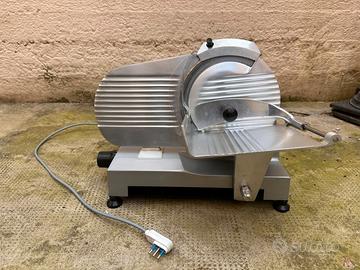 affettatrice elettrica