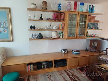 mobile componibile legno 