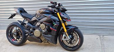 ducati street fighter 