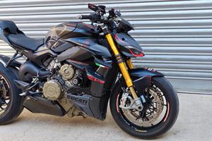 ducati street fighter 