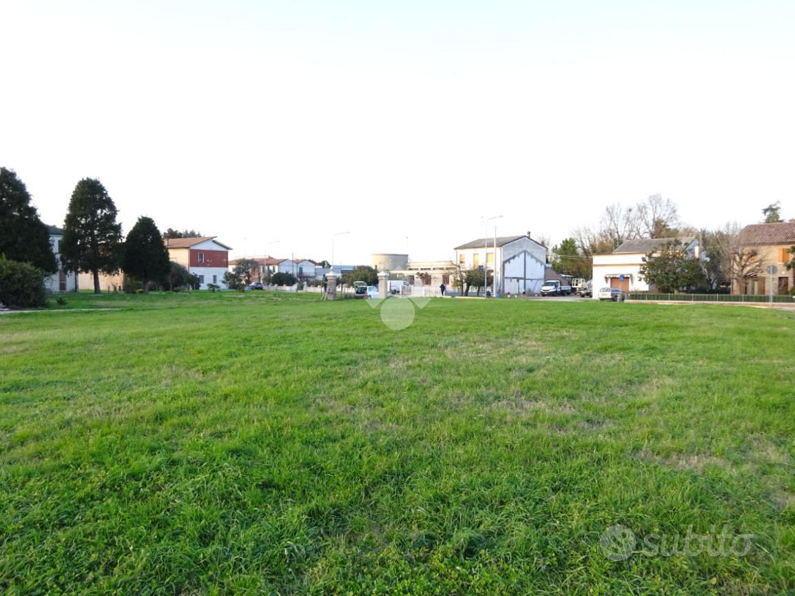 TER. RESIDENZIALE A VOGHIERA - Vista 4