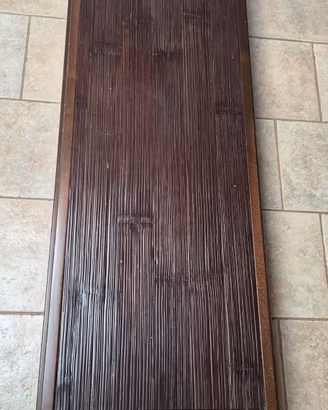 Tavolino basso in bambù e legno