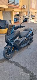 scooter 125 Over Brera