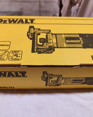 Fresatrice DeWalt DW670