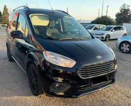 Ford Tourneo Courier 1.0 EcoBoost 100 CV Plus