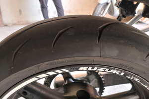 Moto Suzuki Bandit, anno 2003, motore 600, i