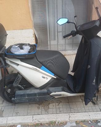 Scooter elettrico Ray 7.7