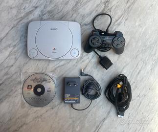 Console PSone Sony + Controller Cavi e Gioco