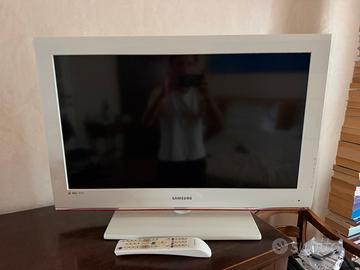 Televisore Samsung 32 pollici Lcd