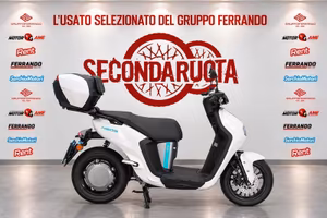 Yamaha Neo's