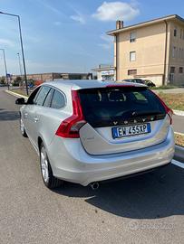 Volvo V60 D3 momentum automativa (geartronic)