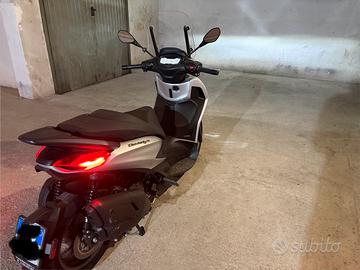 Piaggio Beverly 400 S hpe nuovo + accessori
