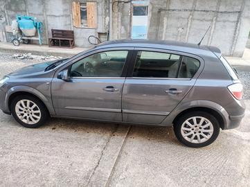 OPEL Astra 3ª serie - 2005