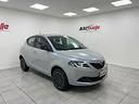 lancia-ypsilon-0-9-twinair-5-porte-metano-ecochic