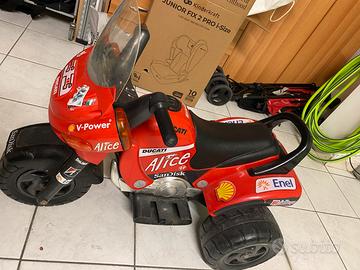 Macchina elettrica bambino