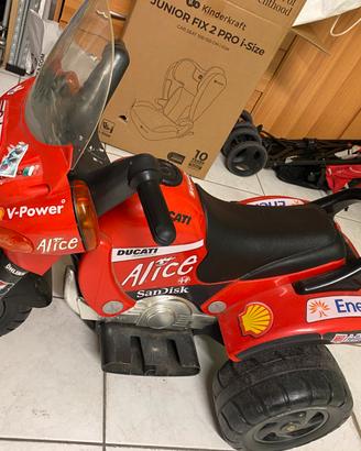 Macchina elettrica bambino