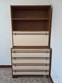 Mobile vintage con cassetti