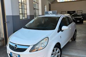 Opel corsa 1.2 GPL tech