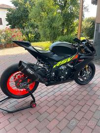APRILIA RSV4  FACTORY 1100 ANNO 2020 – USO PISTA