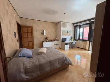 Subentro in camera singola -Via Alessandro Manzoni