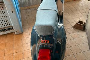 Vespa ET3