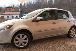 Renault Clio Neopatentati
